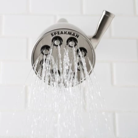 Speakman Signature Brass 64 Spray 2.5 GPM Shower Head 6 Speakman Signature Brass 64 Spray 2.5 GPM Shower Head - Image 4