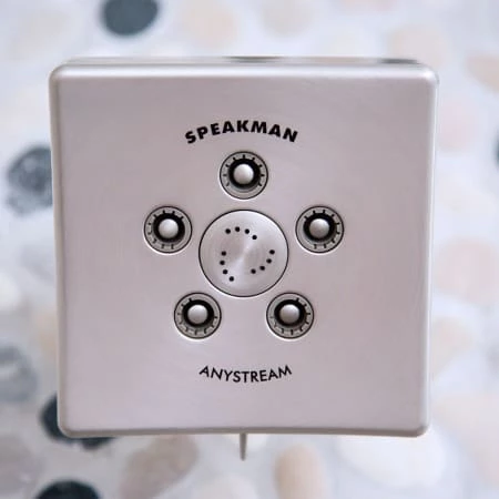 Speakman Kubos 2 GPM Multi Function Water Saving Shower Head 4 Speakman Kubos 2 GPM Multi Function Water Saving Shower Head - Image 2